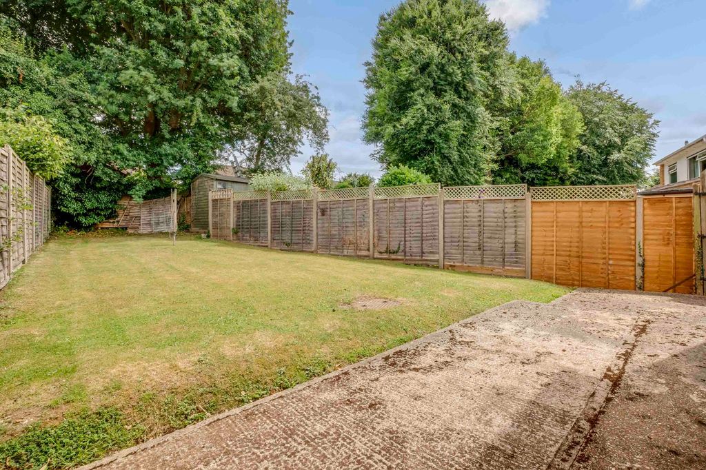Property photo 3 of 11