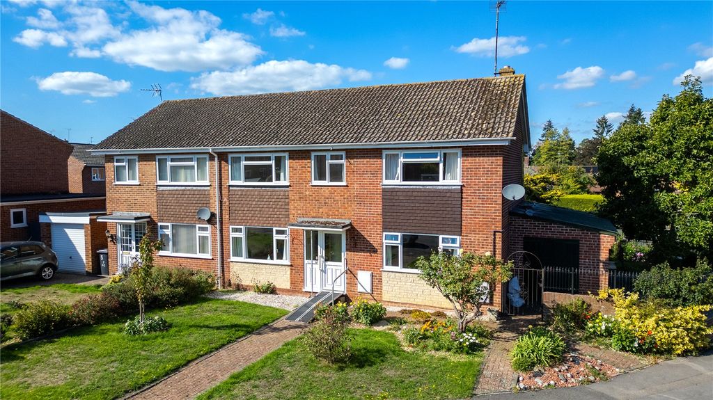 Property photo 1 of 21 Front Aspect