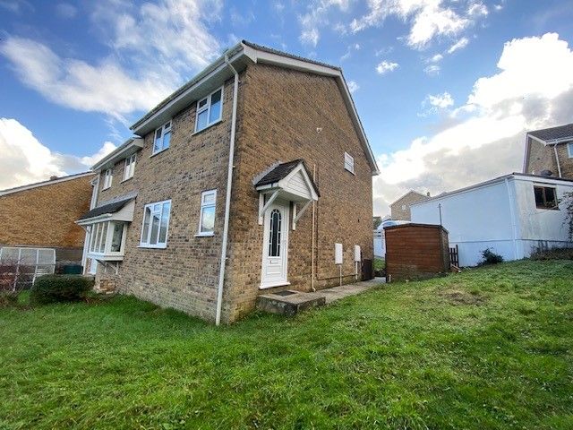 Property photo 1 of 9