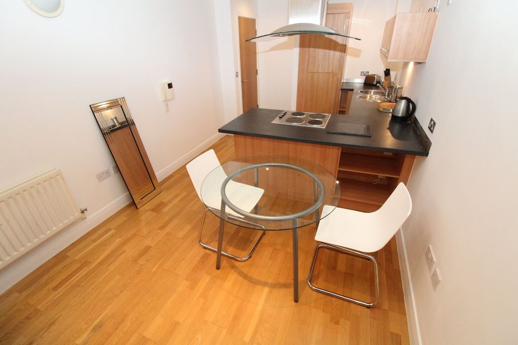 Property photo 2 of 11 Picture No. 07