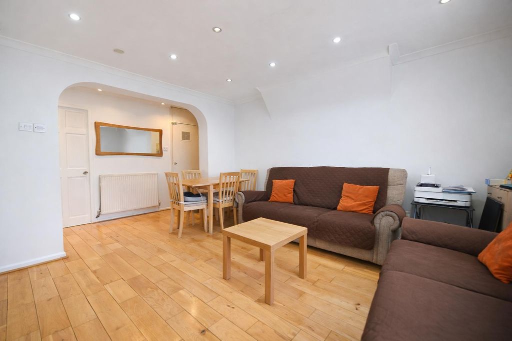 Property photo 3 of 9 Reception Room