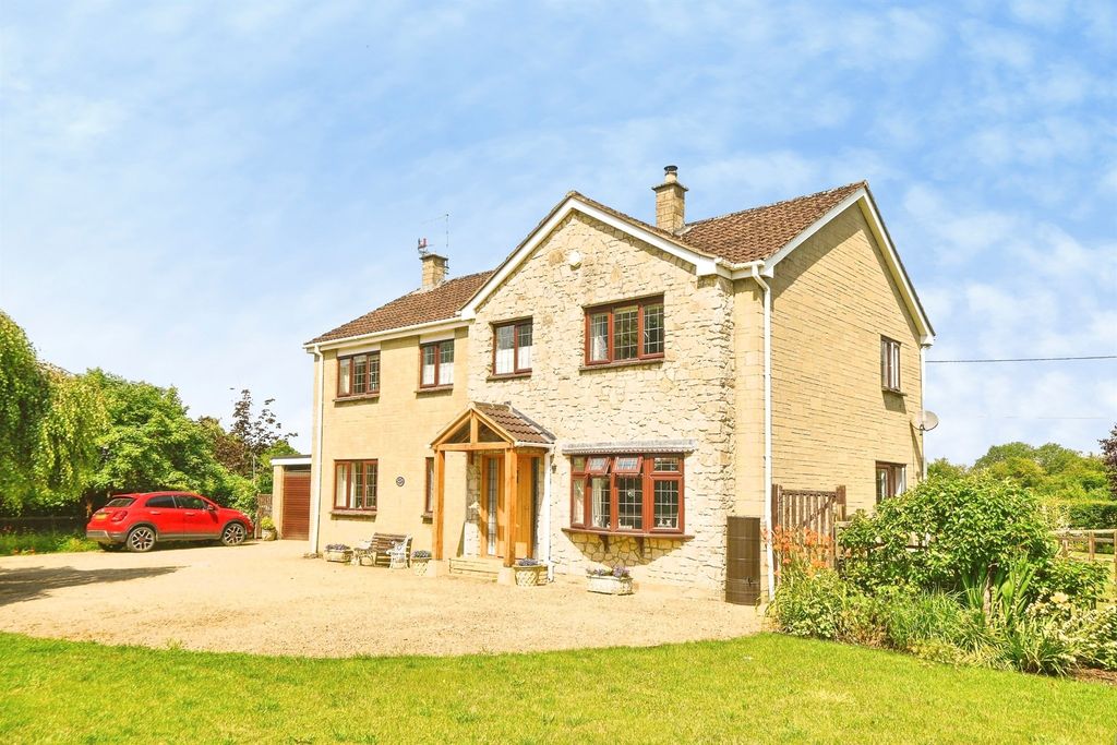 Property photo 1 of 24