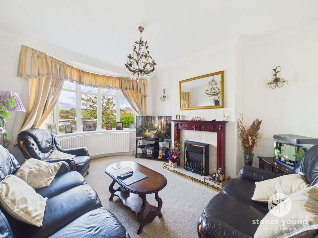 Property photo 2 of 29