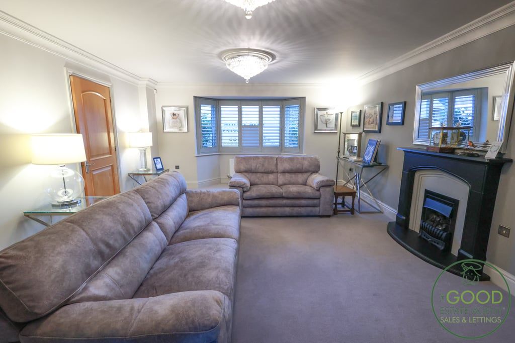 Property photo 3 of 29