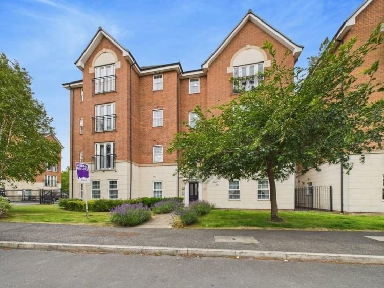 Property photo 1 of 12