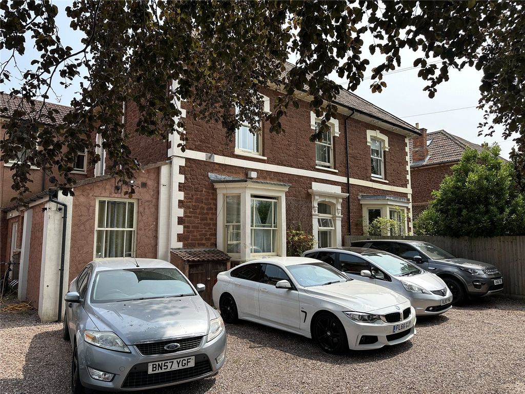 Property photo 1 of 17 Picture No. 07
