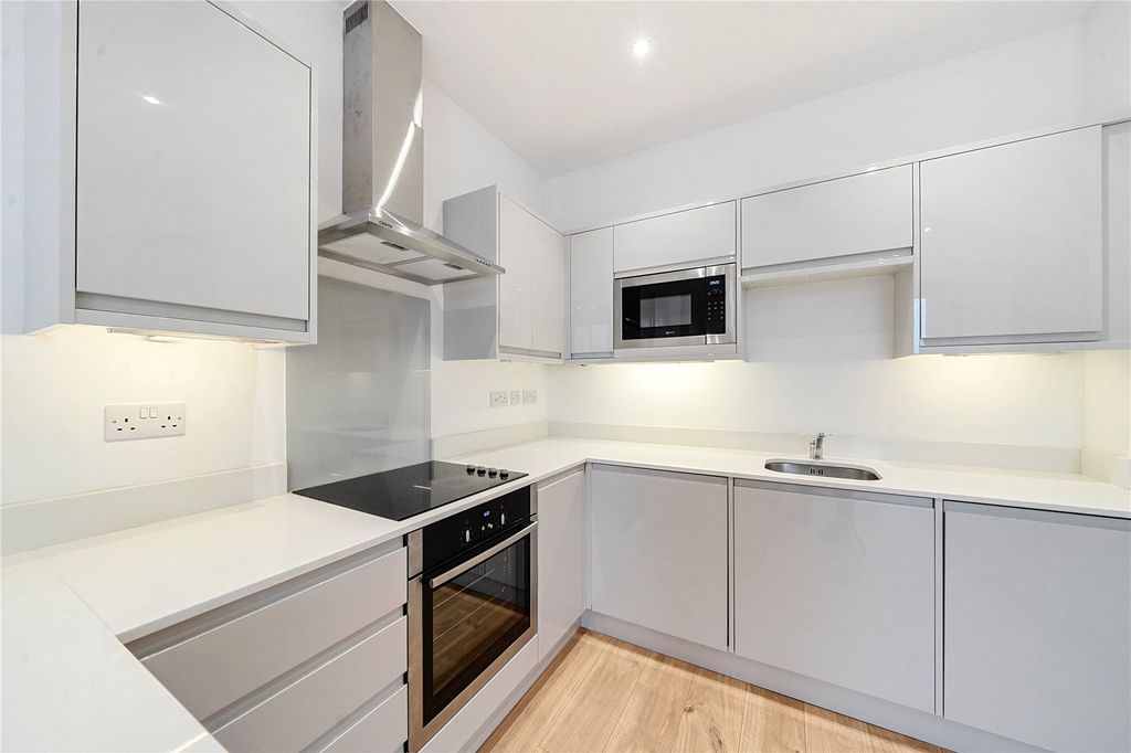 Property photo 3 of 19 Picture No. 47