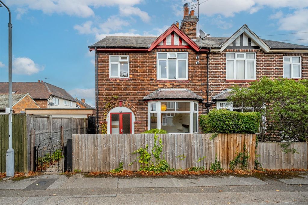 Property photo 1 of 13