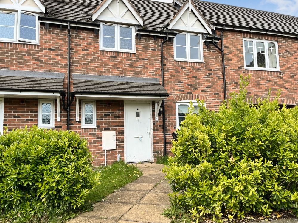 Property photo 1 of 12