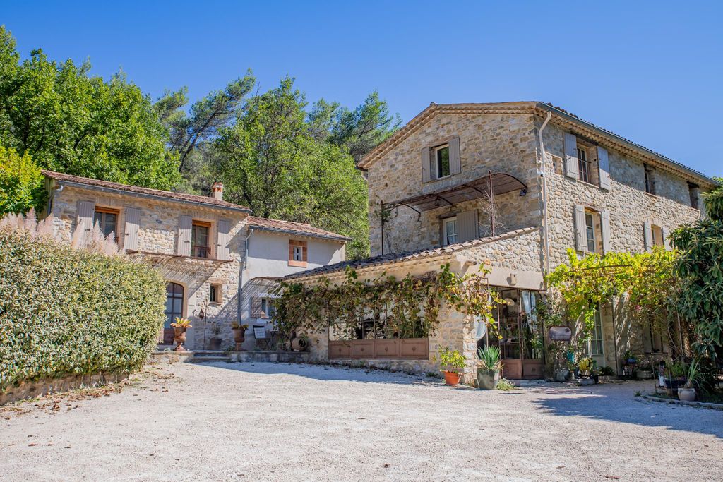 Property photo 1 of 26 Image