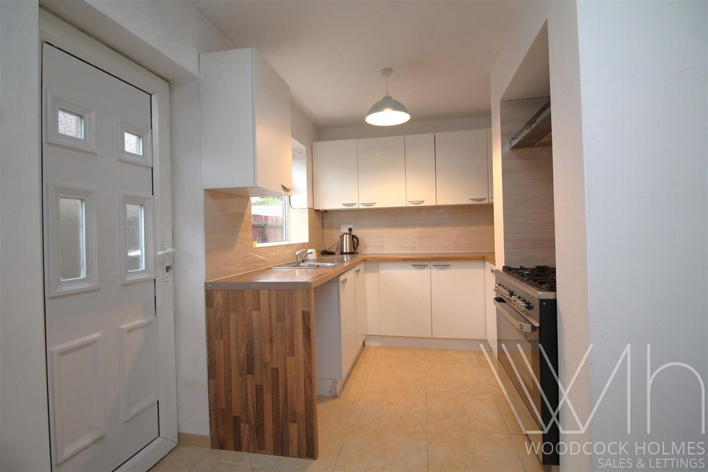 Property photo 3 of 11 Kitchen Image 2 .Jpg