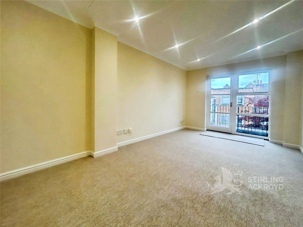 Property photo 2 of 9 Reception Room