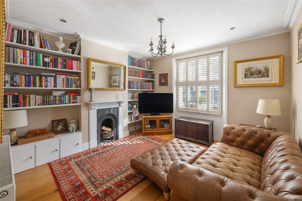 Property photo 2 of 14 Picture No. 05