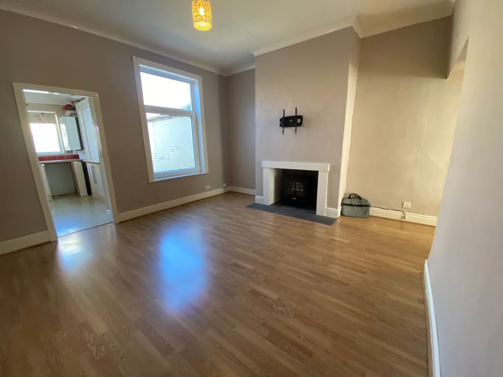 Property photo 3 of 11 Image