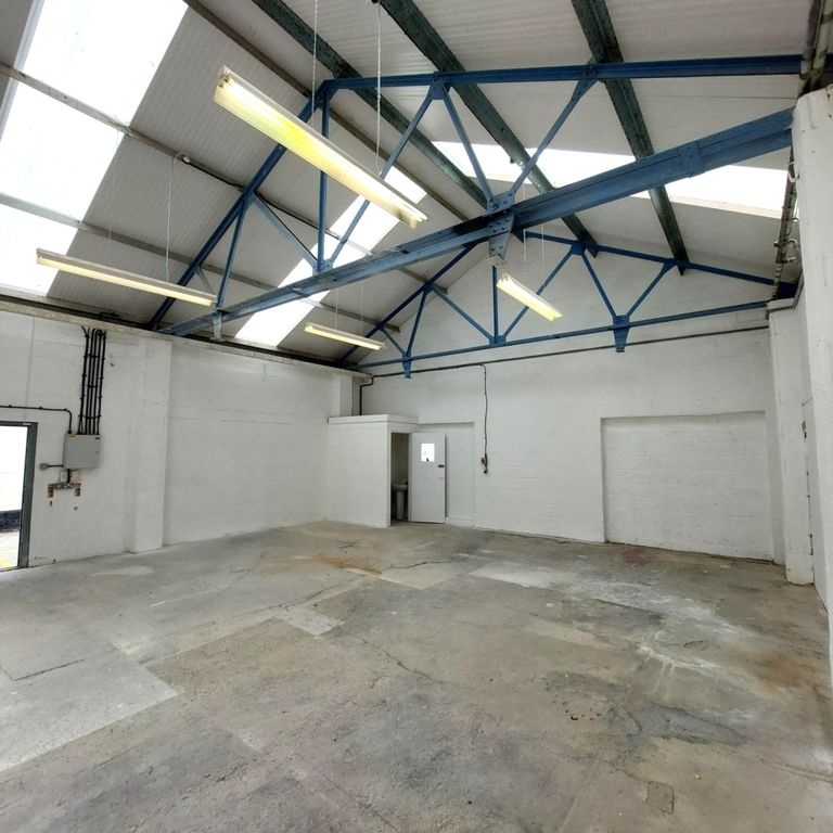 Property photo 2 of 4