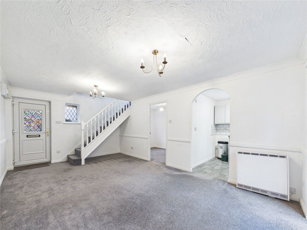Property photo 3 of 12 Picture No. 02