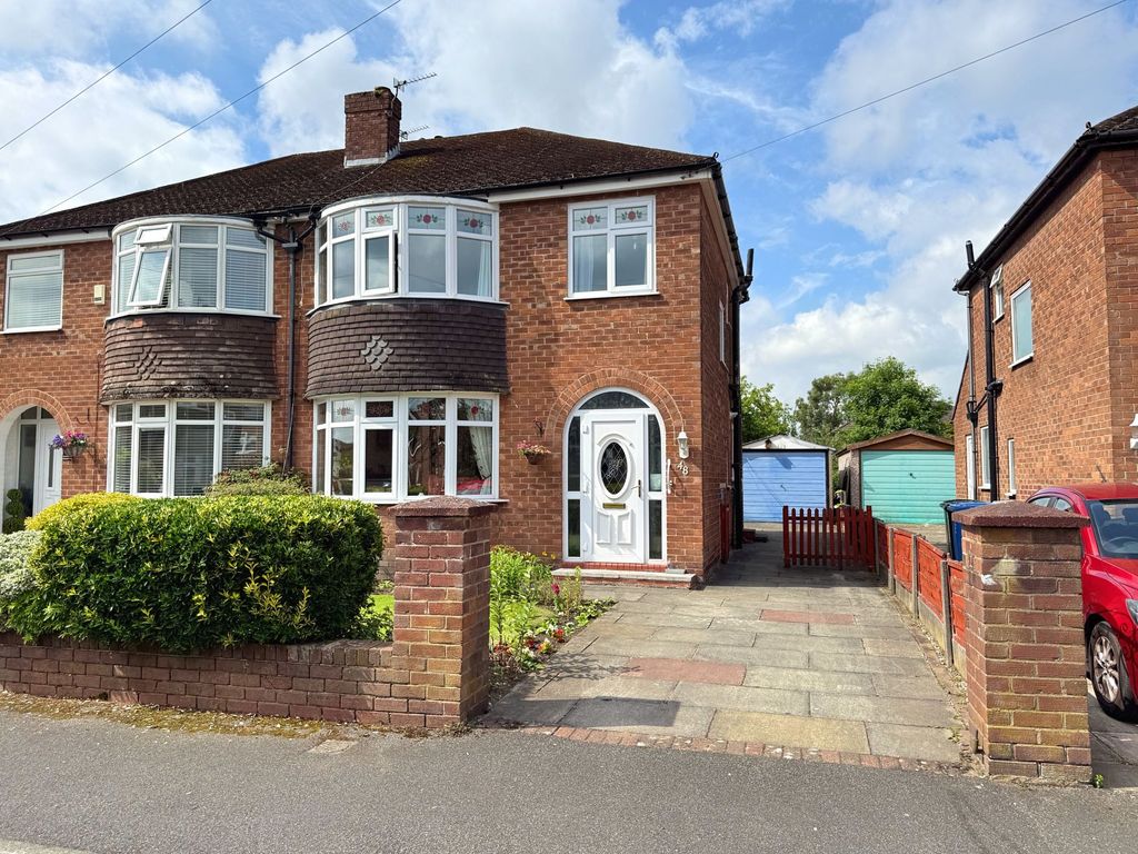 Property photo 1 of 28