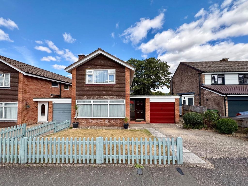 Property photo 1 of 14 Picture No. 11