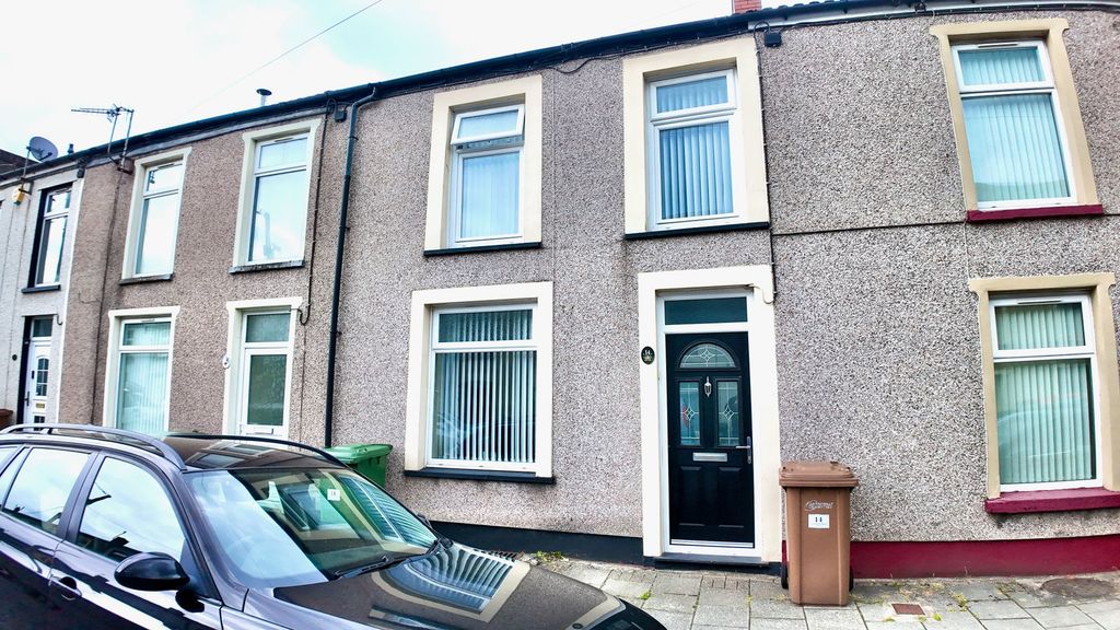 Property photo 1 of 26