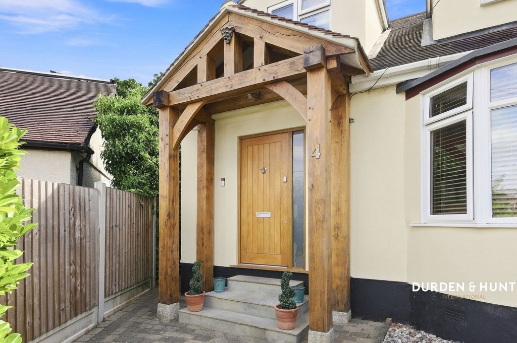 Property photo 2 of 44 x