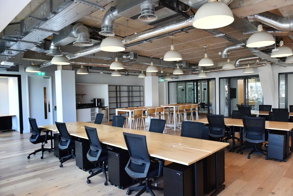 Property photo 1 of 14 Office