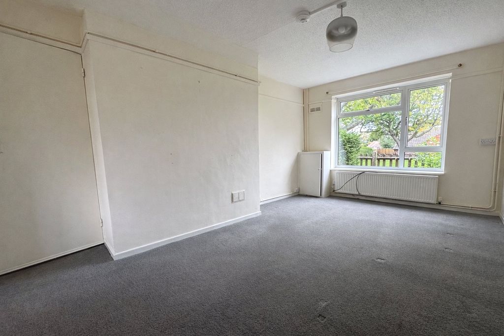 Property photo 3 of 7 Picture No. 10