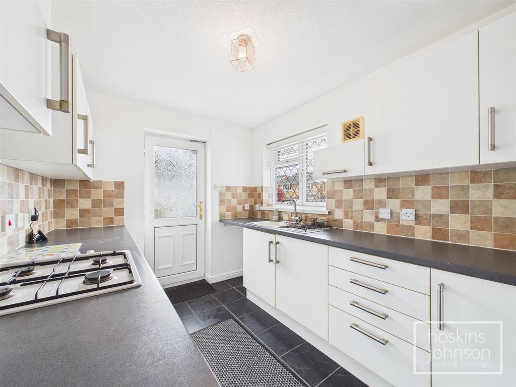 Property photo 3 of 24 Kitchen