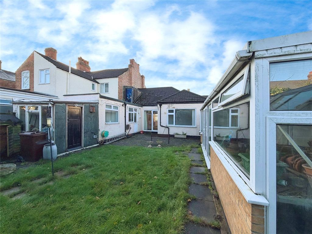 Property photo 1 of 19 Garden