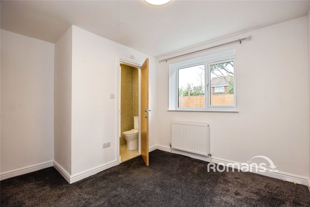 Property photo 3 of 9 Picture No. 14