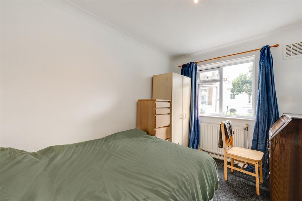 Property photo 3 of 12 54826-Hi-Res (2).Jpg