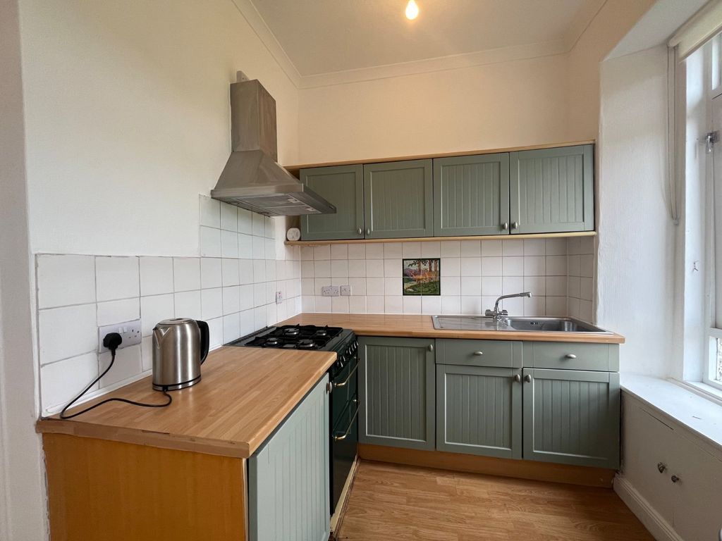 Property photo 3 of 9 Photo 3