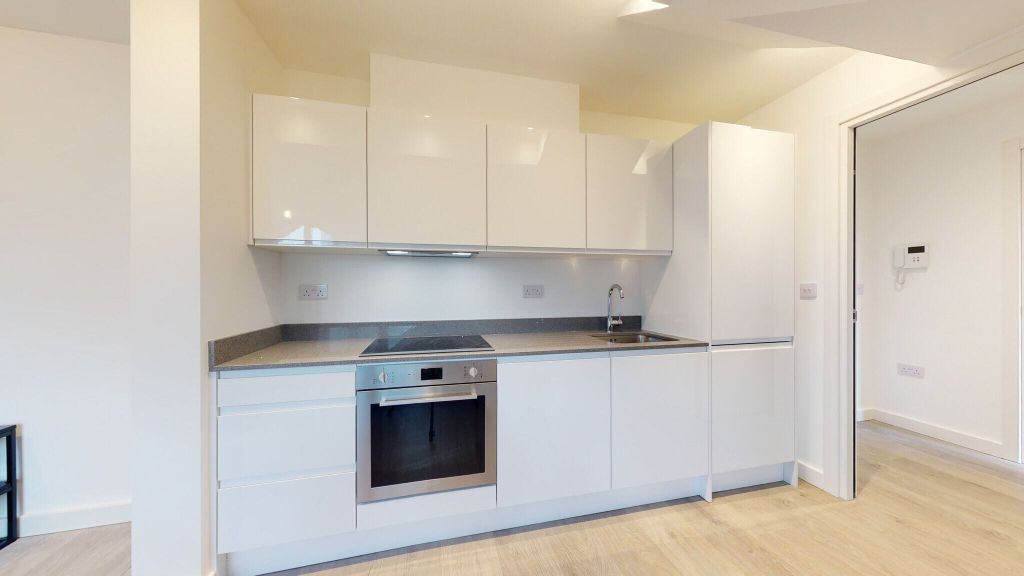 Property photo 2 of 16 Kitchen