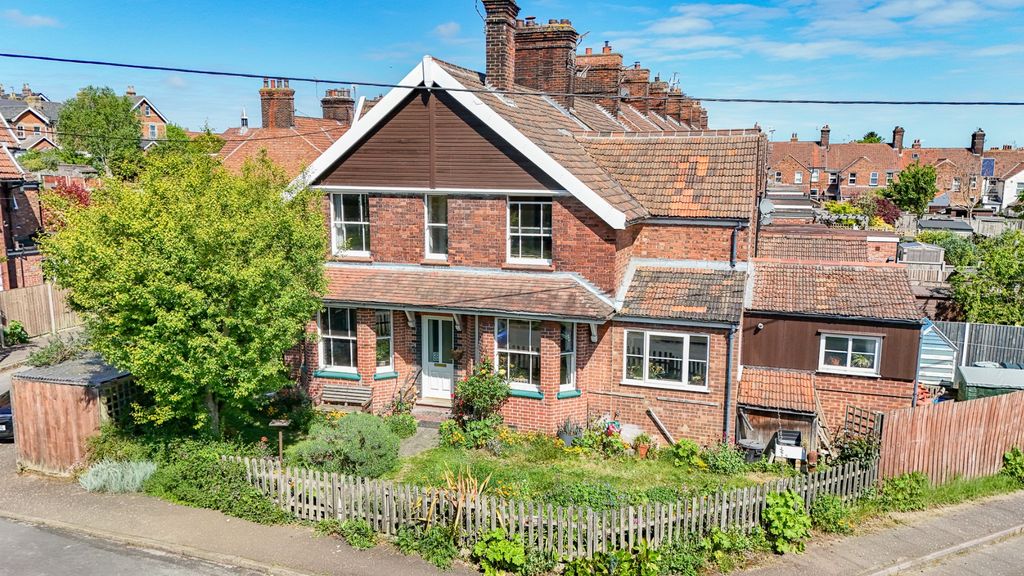 Property photo 1 of 24 2076333