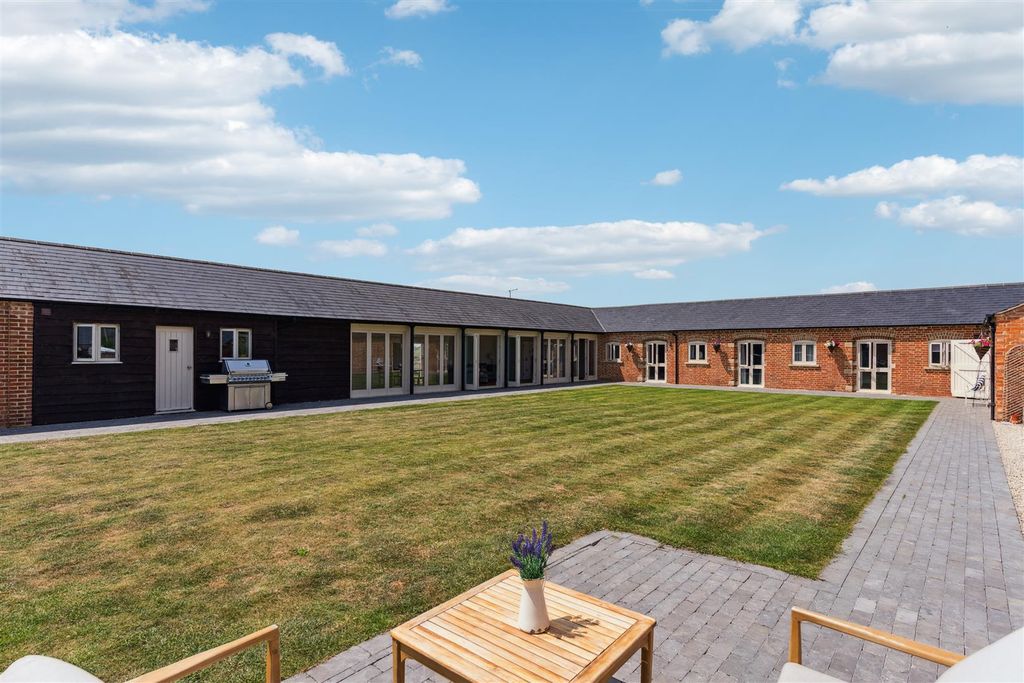 Property photo 1 of 26 New12-69c8974Fe8762F7A1dc76273F87Bb5Af.Jpg