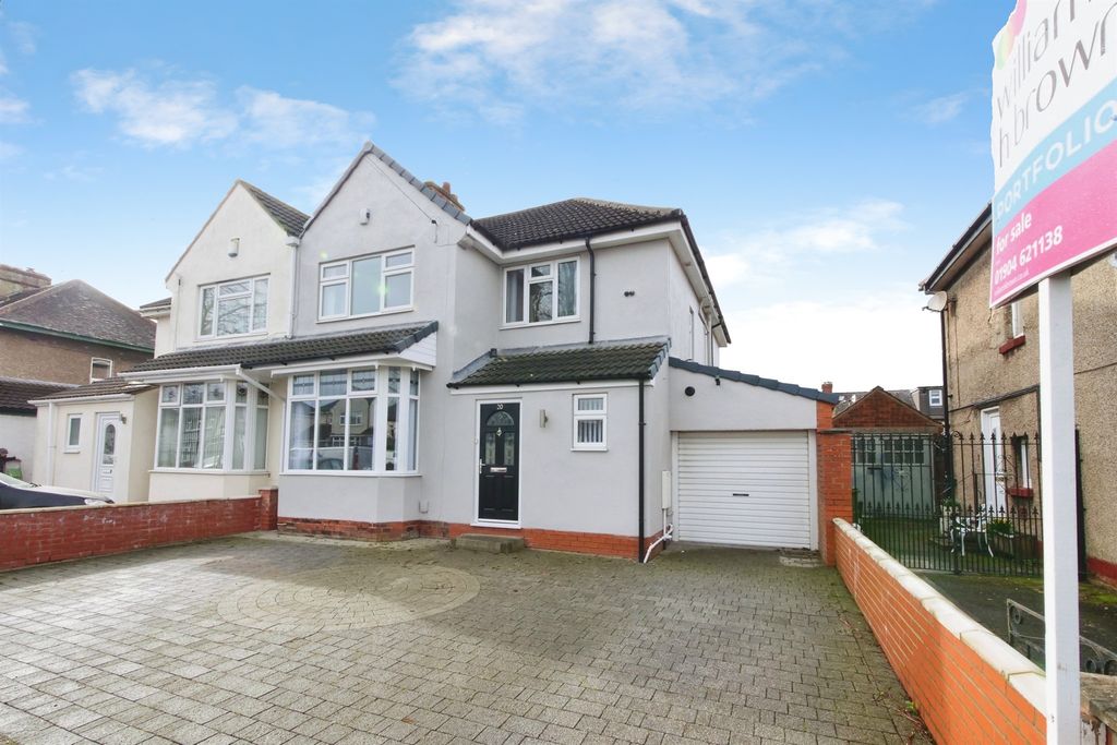 Property photo 1 of 23