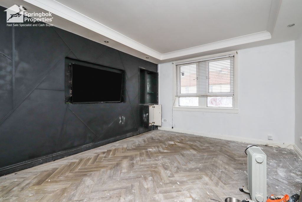 Property photo 2 of 14 Image 1