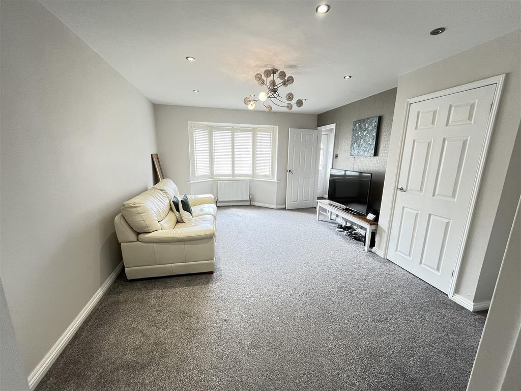 Property photo 2 of 12 Img_4667.Jpg