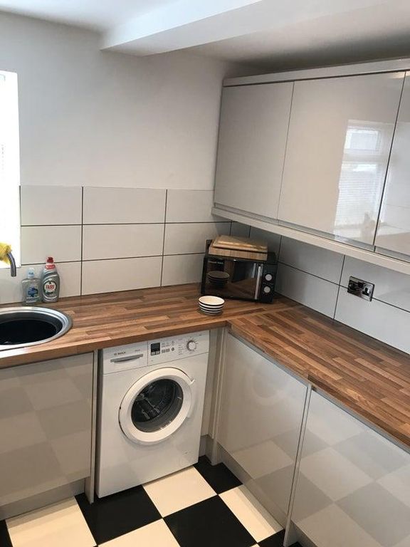 Property photo 3 of 6 61770559.Jpg