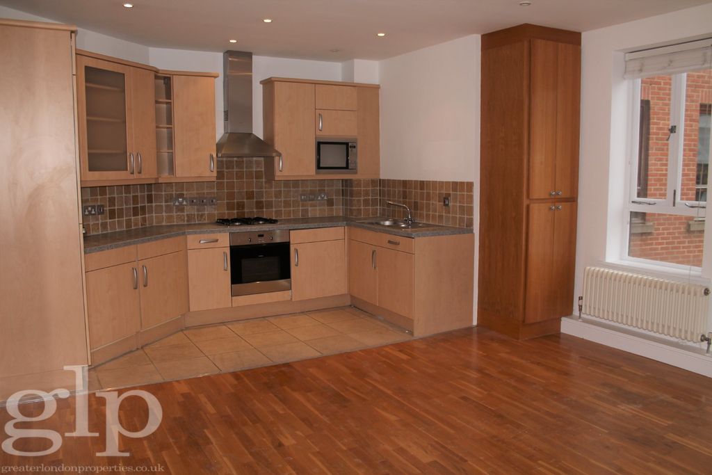 Property photo 1 of 16 4323020