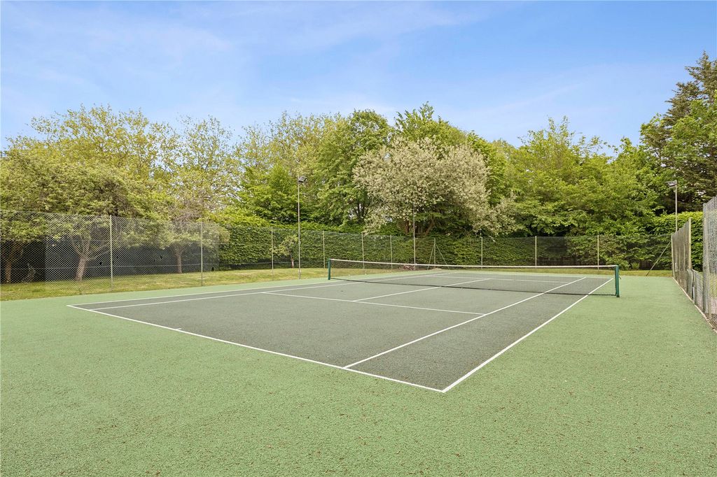 Property photo 3 of 22 Tennis Court