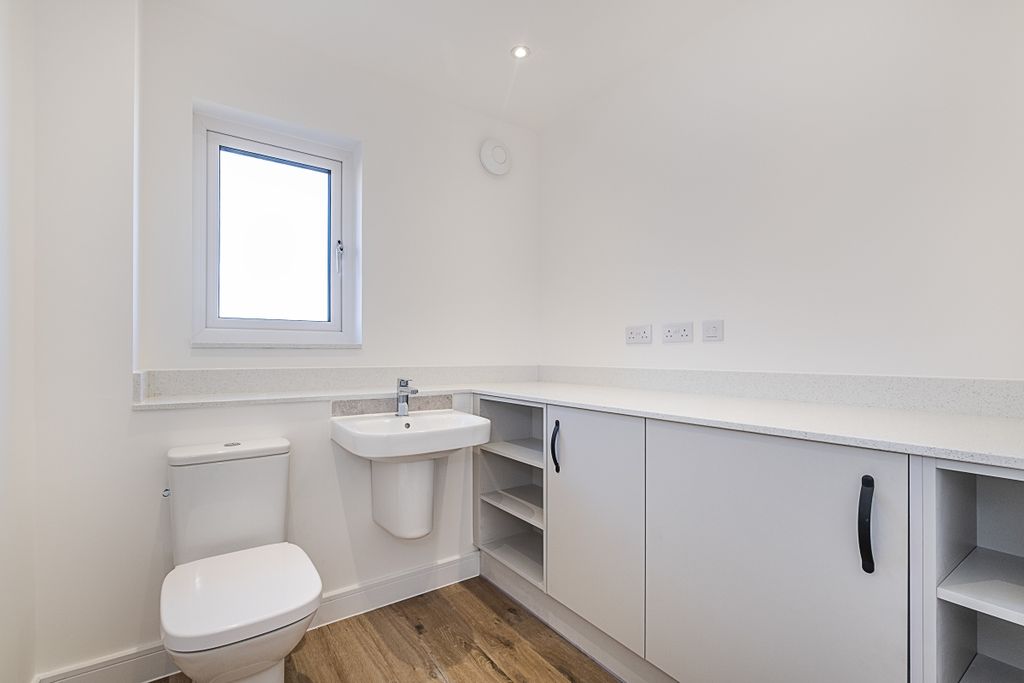 Property photo 3 of 16 WC Utility