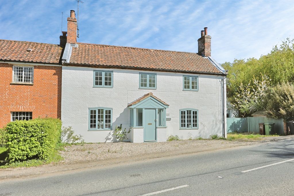 Property photo 1 of 18