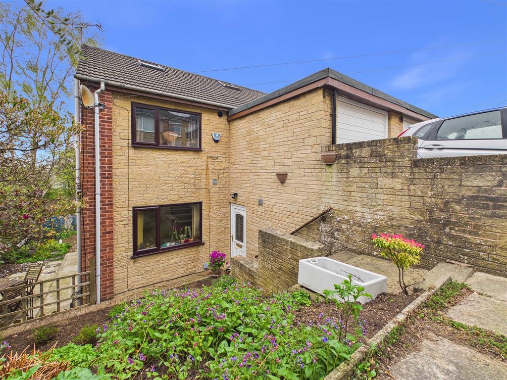 Property photo 1 of 22 Cam05476G0-Pr0170-Still009.Jpg