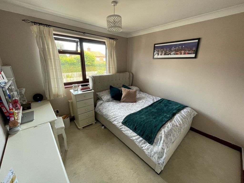 Property photo 3 of 6 Image