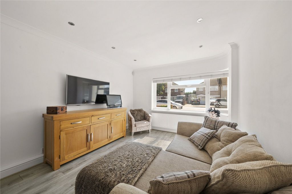 Property photo 2 of 14 Picture No. 01