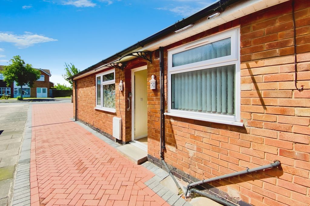 Property photo 3 of 23