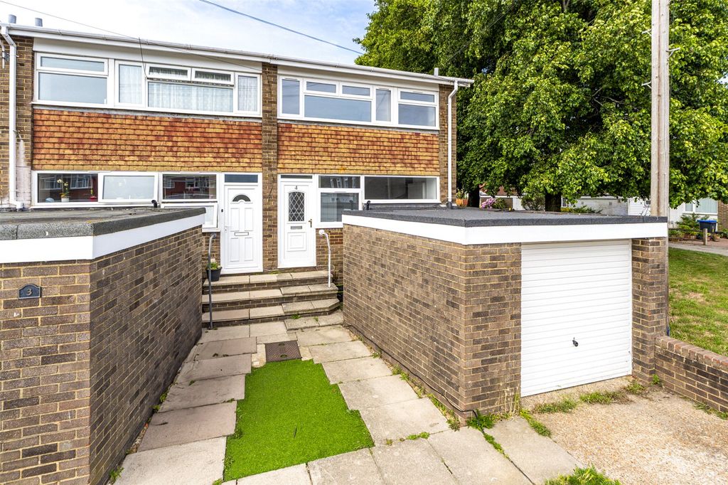 Property photo 1 of 19 Picture No. 17