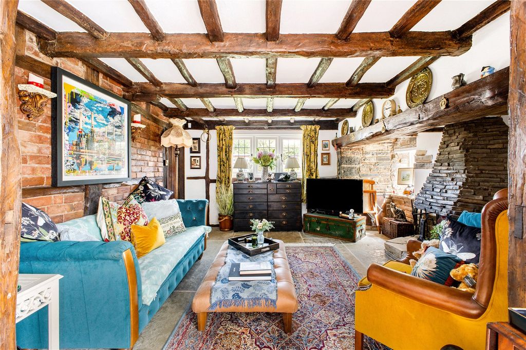 Property photo 3 of 20 Sitting Room