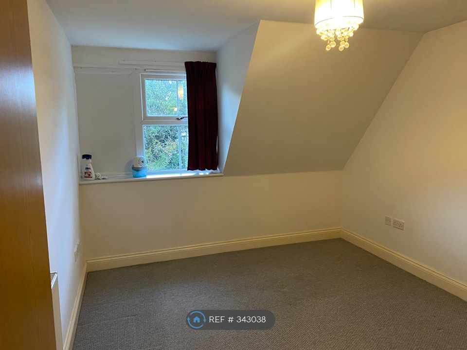 Property photo 3 of 8