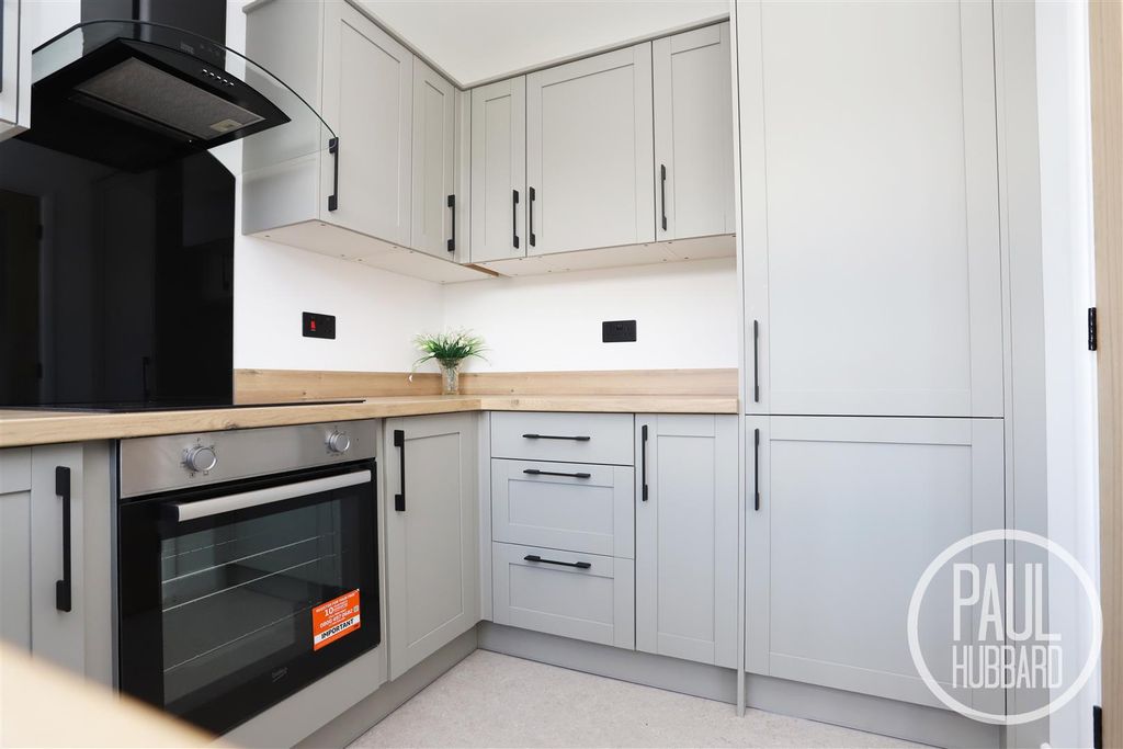 Property photo 3 of 14 Img_6955.Jpg